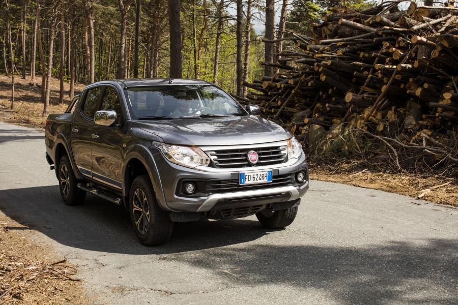  Fiat Fullback Double Cab 2016 года  (WW) (фото 32 из 40)